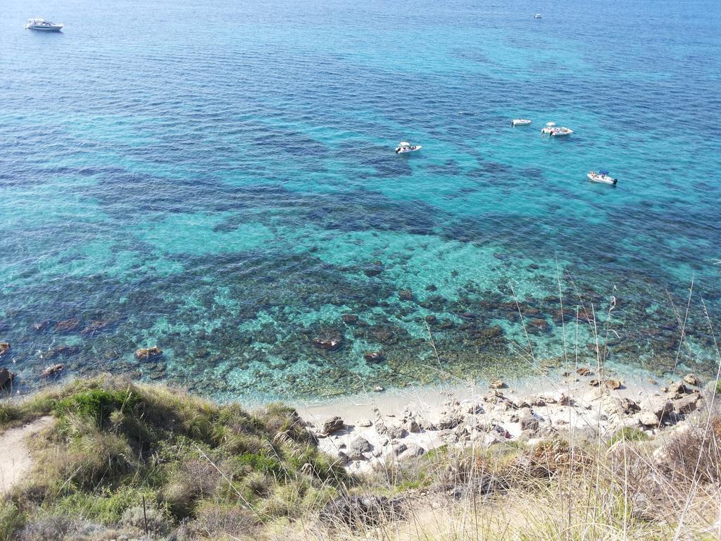B&B Il Nido Santa Domenica  Buitenkant foto